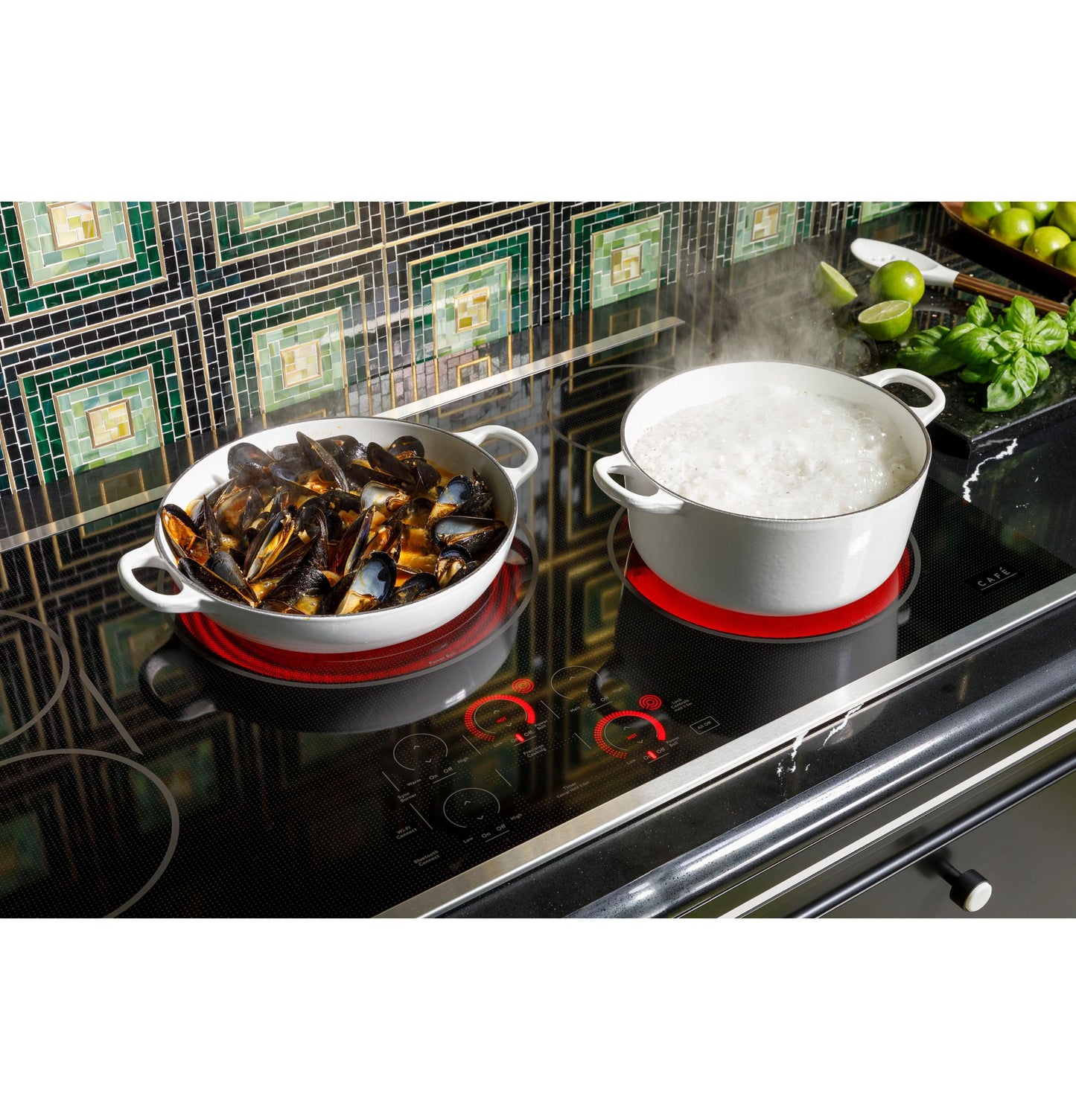 CAFE  30" Touch-Control Electric Cooktop Black - CEP90301TBB