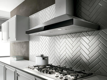 ELICA VARNA Wall Mount Range Hood 36" wide - 600CFM in Stainless Steel - EVR636S2